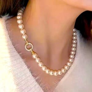Pearl Necklace Gold Accent Choker 45cm